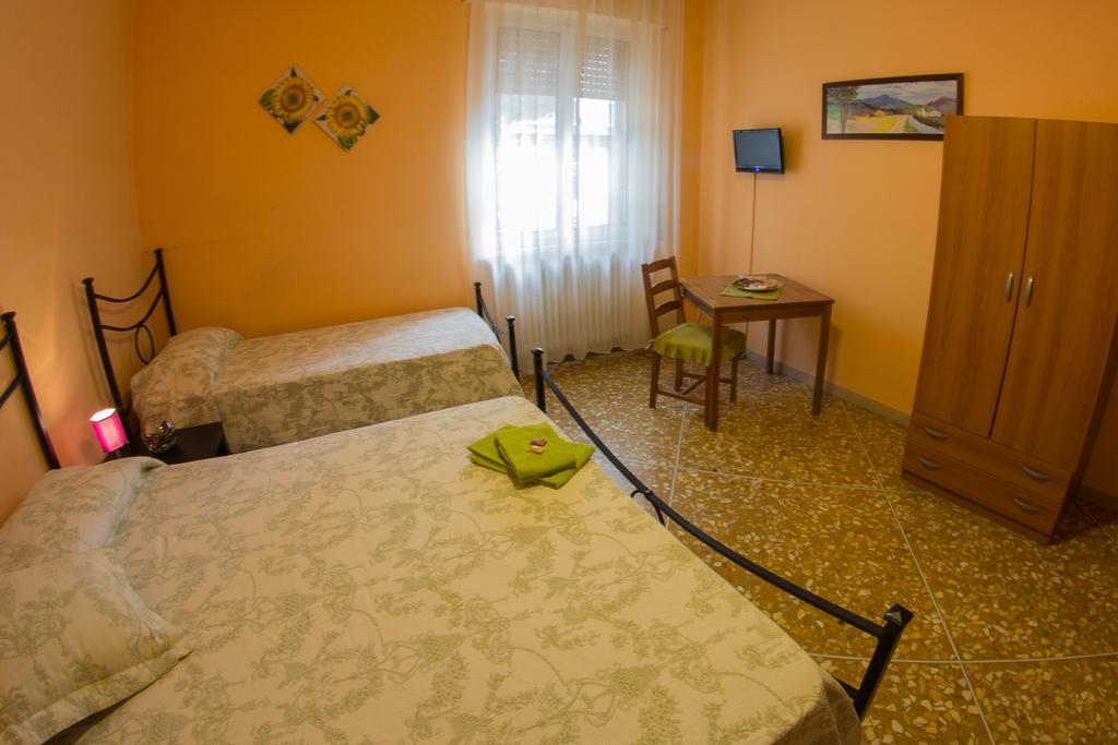 B&B Gate 52 Pisa Cameră foto